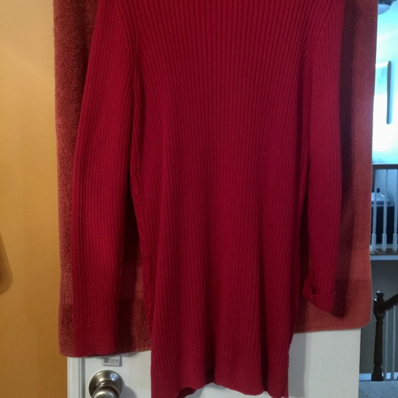 Sweater - Picture 2 of 5